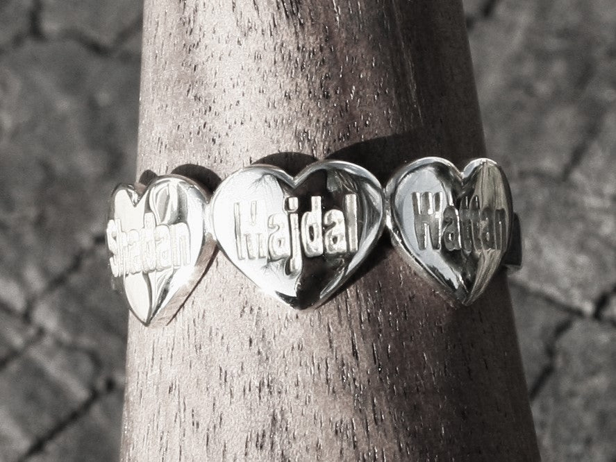 Personalized Sterling Silver up to 5 Hearts Ring with Custom Name Engraving - 3D Rendering Included