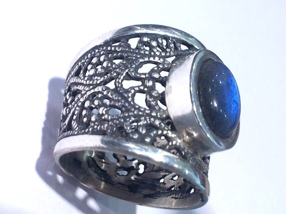 Labradorite 21.3mm Front width 12mm Back width Sterling Silver 925 Lace Ring Handcrafted