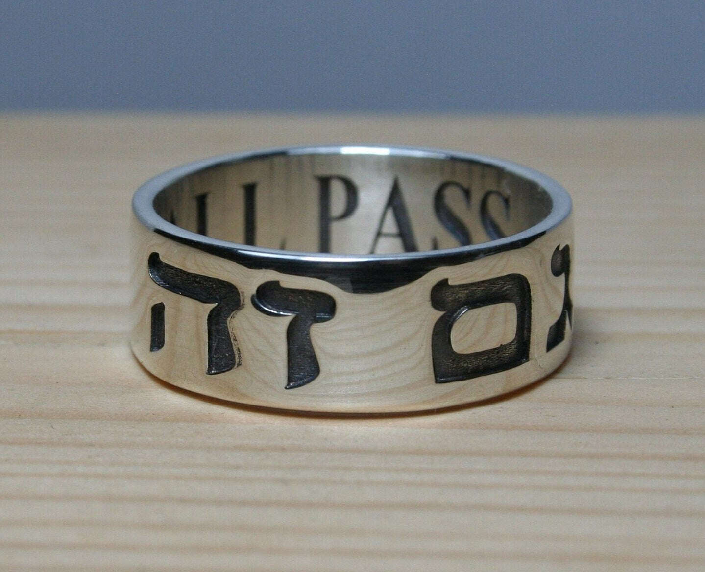 This Too Shall Pass 925 Sterling Silver Ring Corinthians 4: 17-18 Gam Zeh Ya'avor in Hebrew 1.5mm thick 8mm wide unisex ring