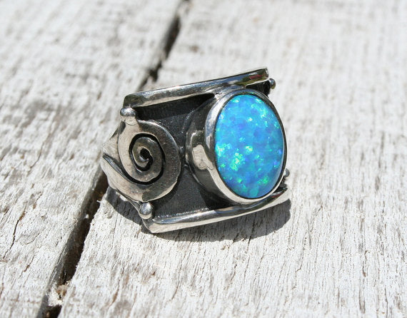 Blue Fire Opal Chunky Sterling Silver 925 Ring - Tuareg-Inspired African Style